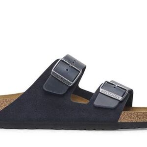 NEW Birkenstock Arizona Mixed Leather sandal in the color Midnight Blue M8/L10